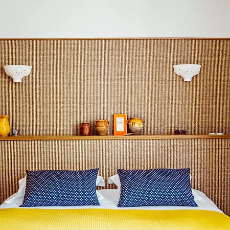 Hotel Le Moulin, A Beaumier 4*