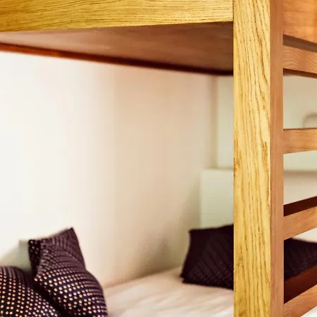 Hotel Le Moulin, Lourmarin, A Beaumier Lourmarin
